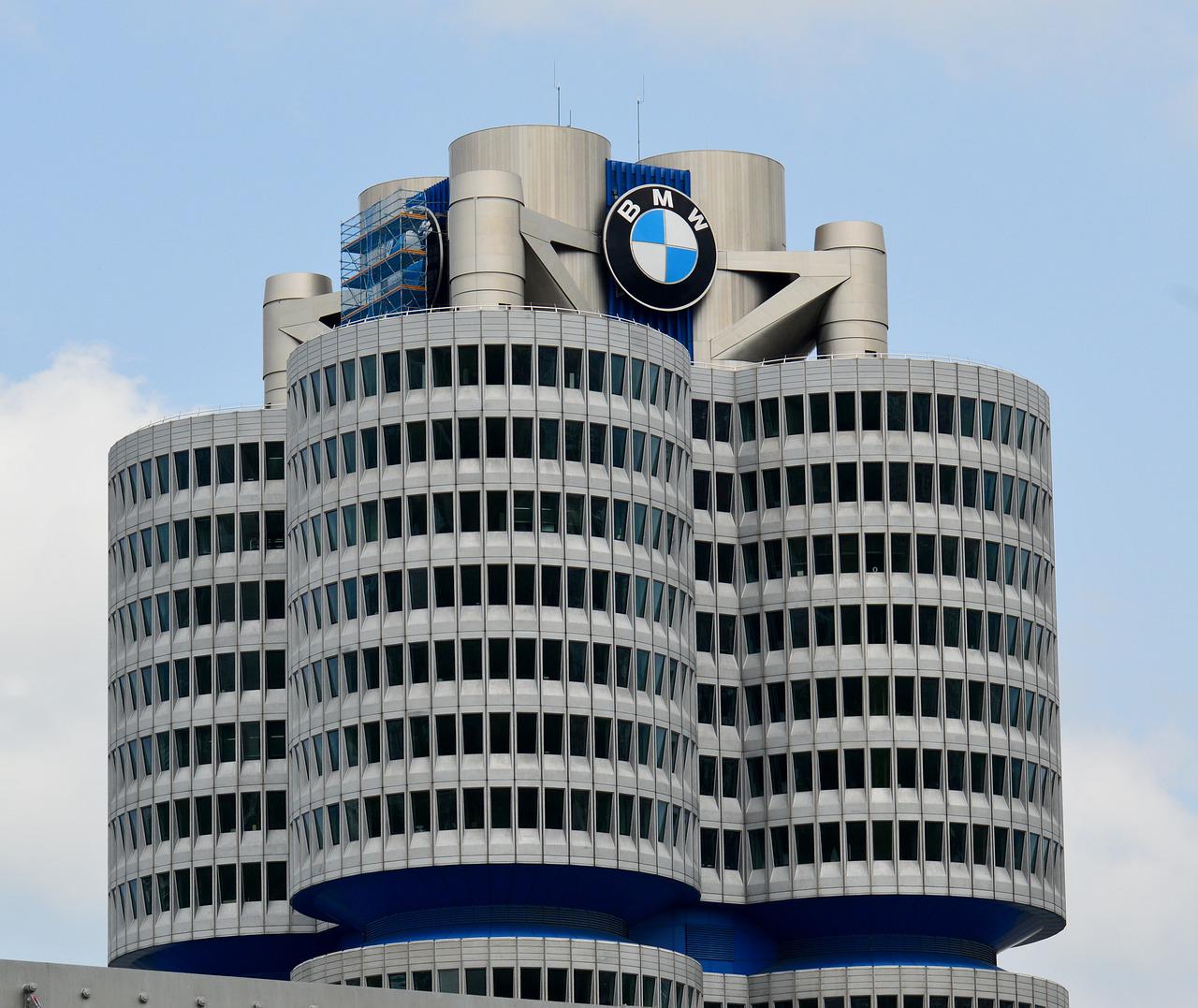 BMW-Werk Debrecen - Ganz ohne fossile Energieträger / BMW plant Debrecen - Completely without fossil fuels