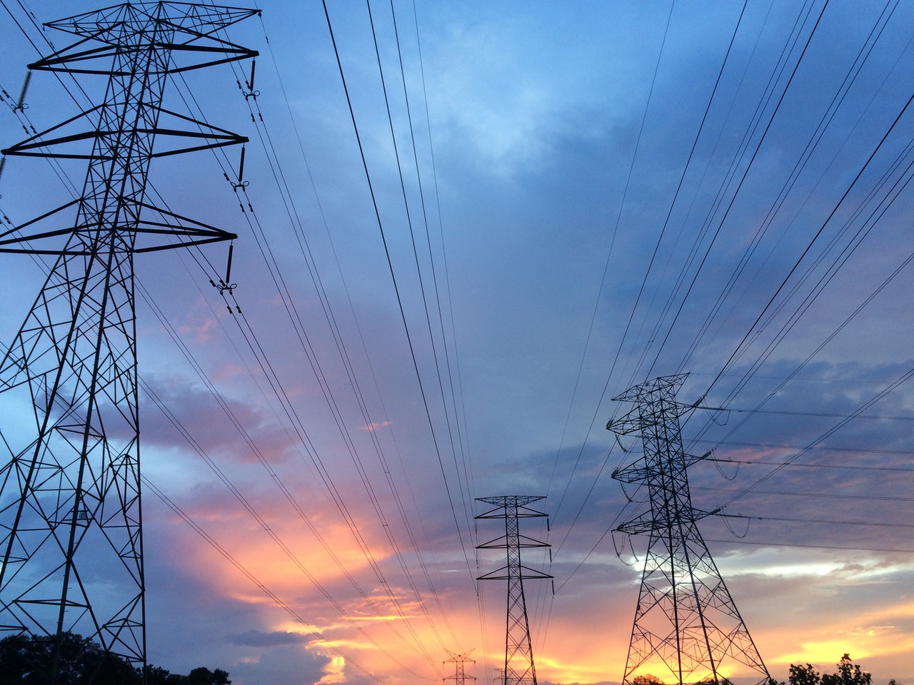 Maschinenfabrik Reinhausen-Ganz - Kooperation bei intelligenten Transformatoren / Cooperation to develop intelligent transformers