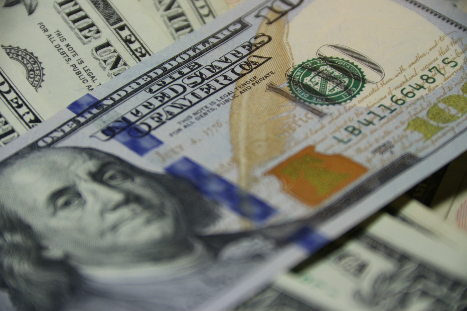 Schuldenverwaltungszentrale emittierte USD-Anleihe / Government Debt Management Agency issued USD bond