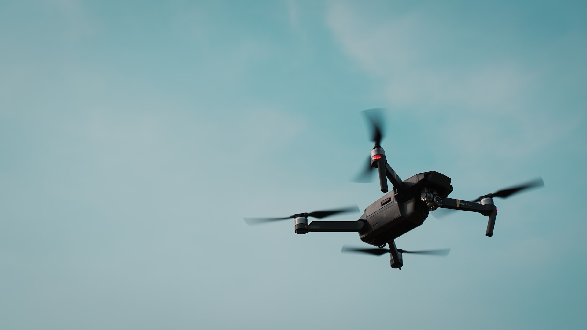 Rossmann-DODO starteten Drohnen-Testflüge / Rossmann-DODO started drone test flights