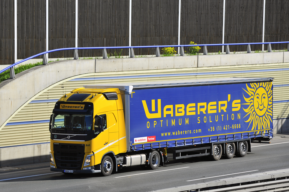 Waberer’s International - Logistikzentrum in Ecser / Waberer's International - Logistics center in Ecser