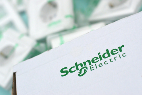 Schneider Electric - 500 neue Arbeitsplätze in Dunavecse / Schneider Electric - 500 new jobs in Dunavecse