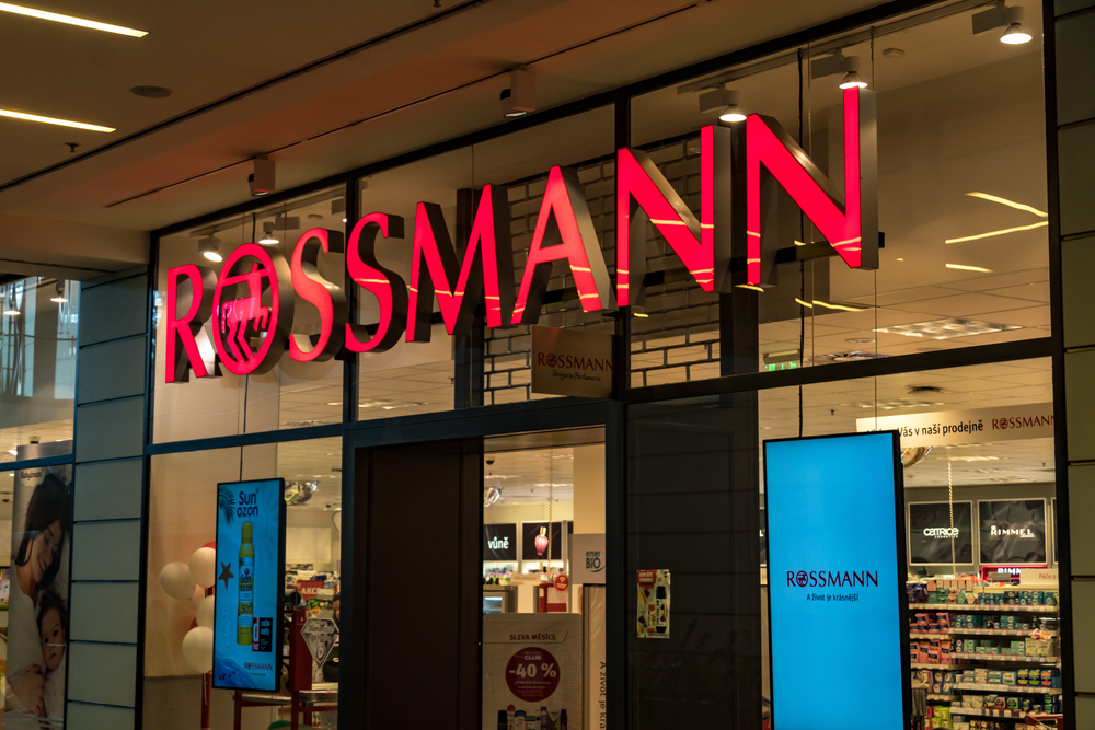 Rossmann Magyarország - Mega-Logistikzentrum in Üllő / Rossmann Magyarország - Mega logistics center in Üllő