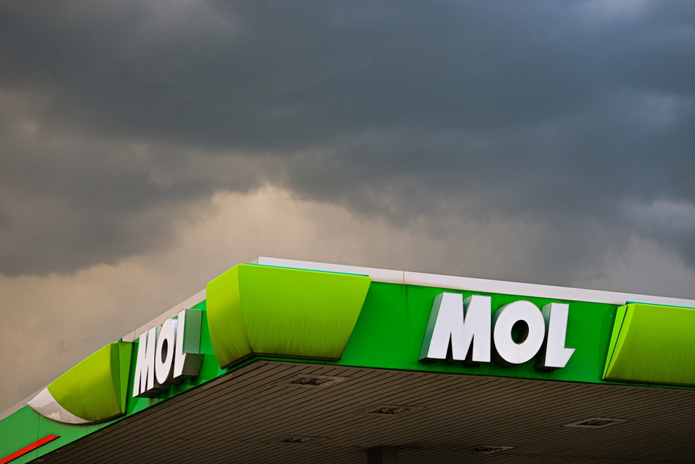 MOL-Gruppe - Modernisiertes Kerosinlager in Kecskemét / MOL Group - Modernized kerosene storage facility in Kecskemét