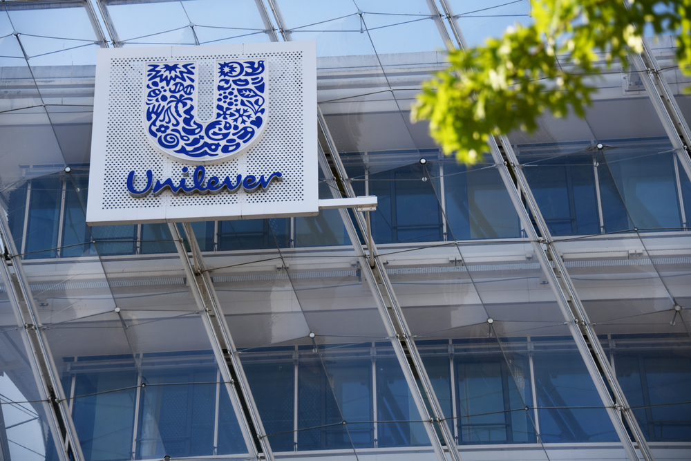 Unilever Magyarország Kft. - Desodorants aus Nyíbátor / Unilever Magyarország Kft. - Deodorants from Nyíbátor