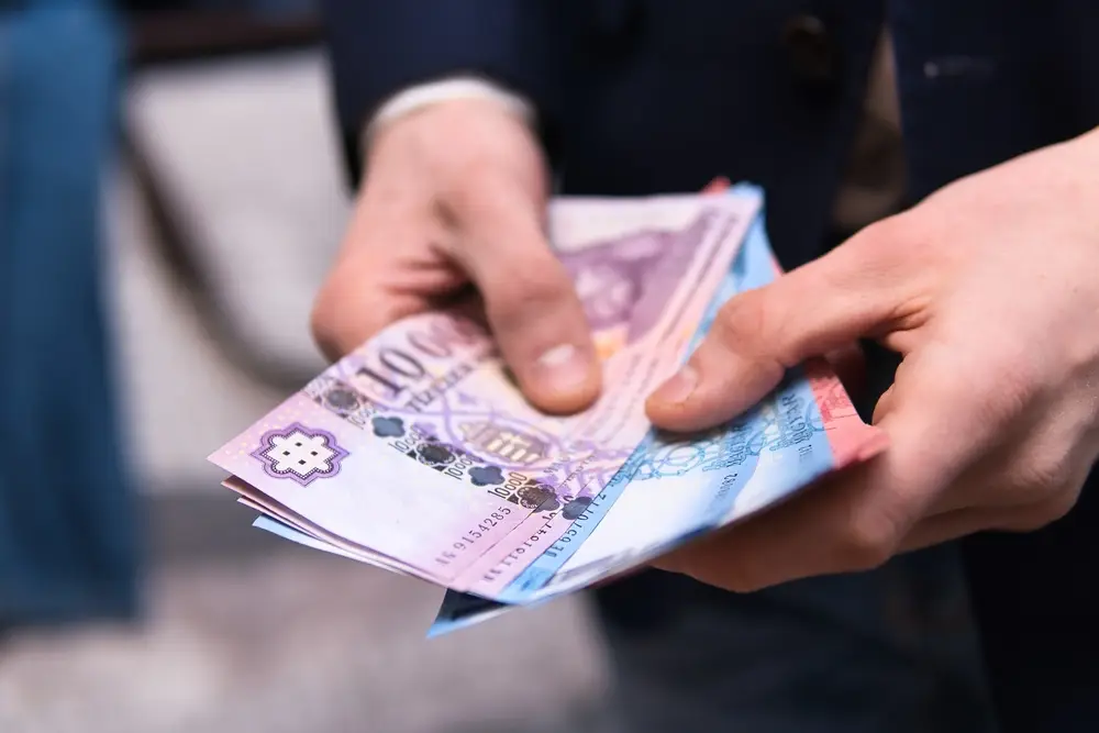 Anhebung des Mindestlohns / Increase in the minimum wage