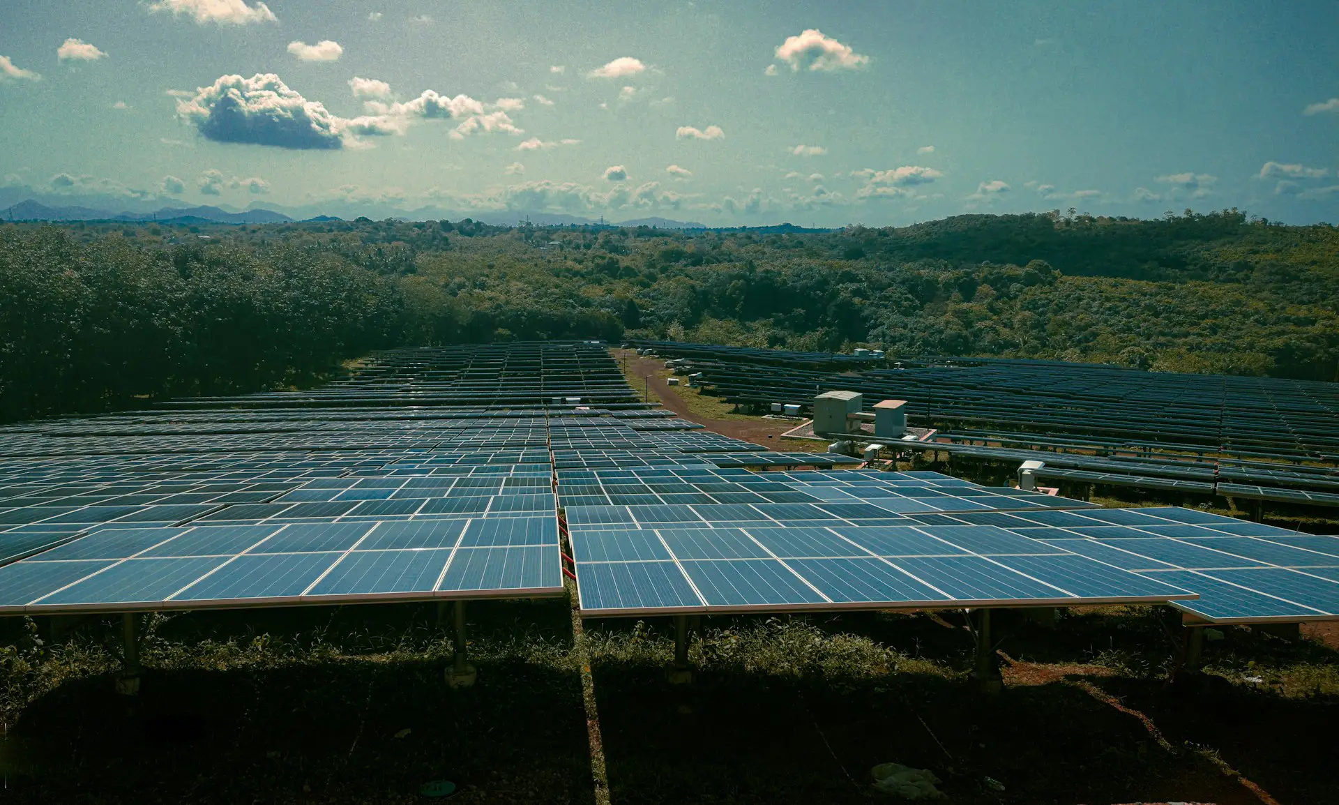 Mol-Gruppe - Erneuerbare Energien verdoppelt / Mol Group - Renewable energies doubled