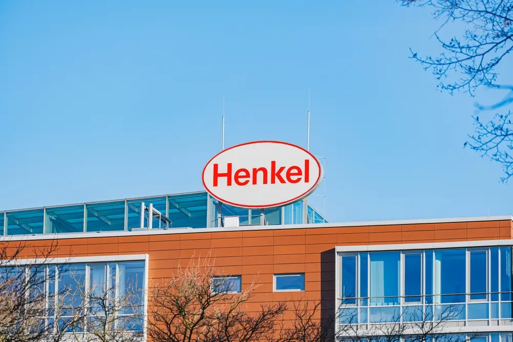 Henkel Magyarország Kft. - Kapazitäten in Környe erhöht / Henkel Magyarország Kft. – Increased capacity in Környe