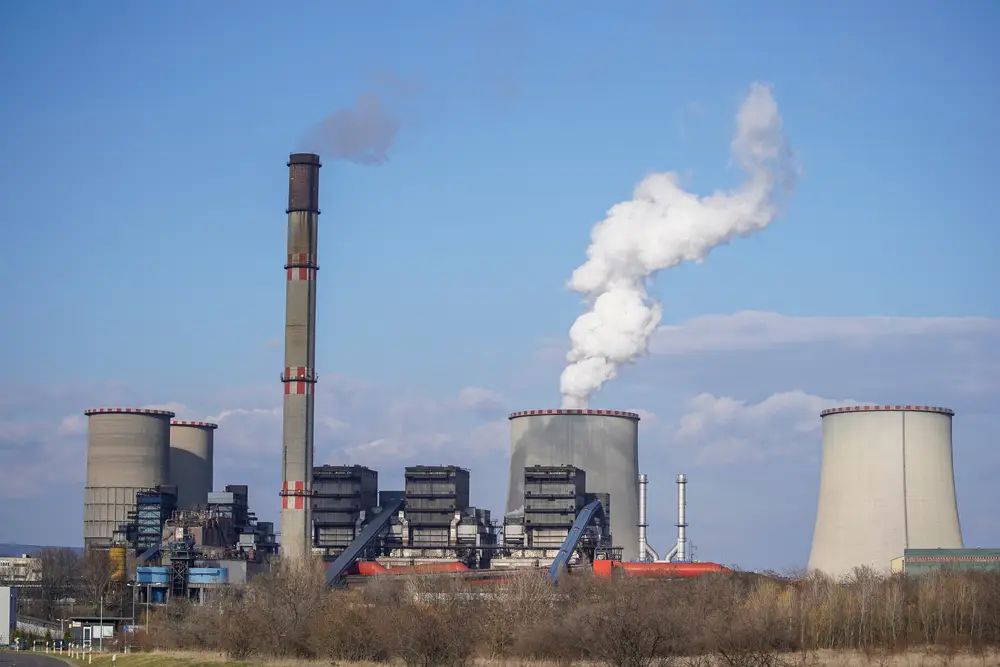 Mátra-Kraftwerk - Vertrag über neue Blöcke / Mátra Power Plant – Contract signed for new blocks