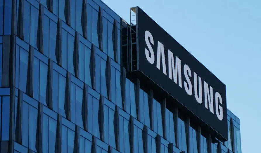 Samsung SDI - Forschungs- und Entwicklungszentrum in Göd / Samsung SDI – R&D Center in Göd