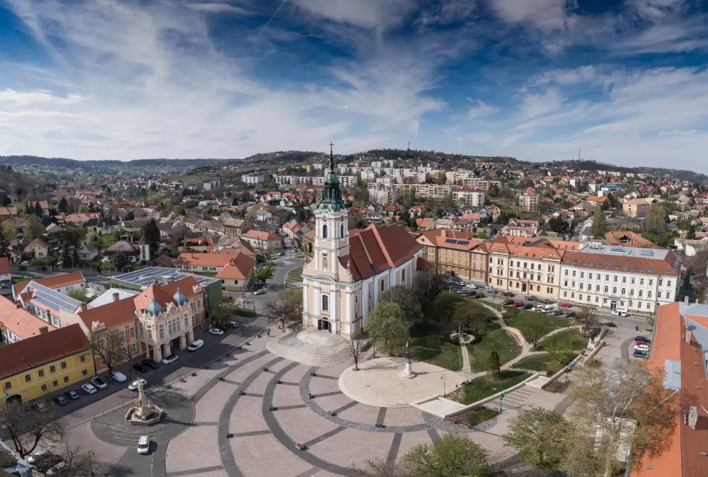 Support Services Group Europe Zrt. - Servicecenter in Szekszárd / Support Services Zrt. – New Service Center in Szekszárd
