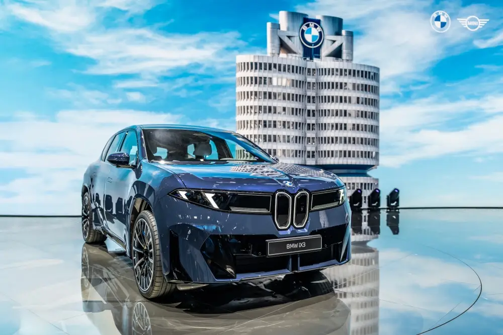 BMW - Offizielle Eröffnung in Debrecen / BMW – Official opening in Debrecen
