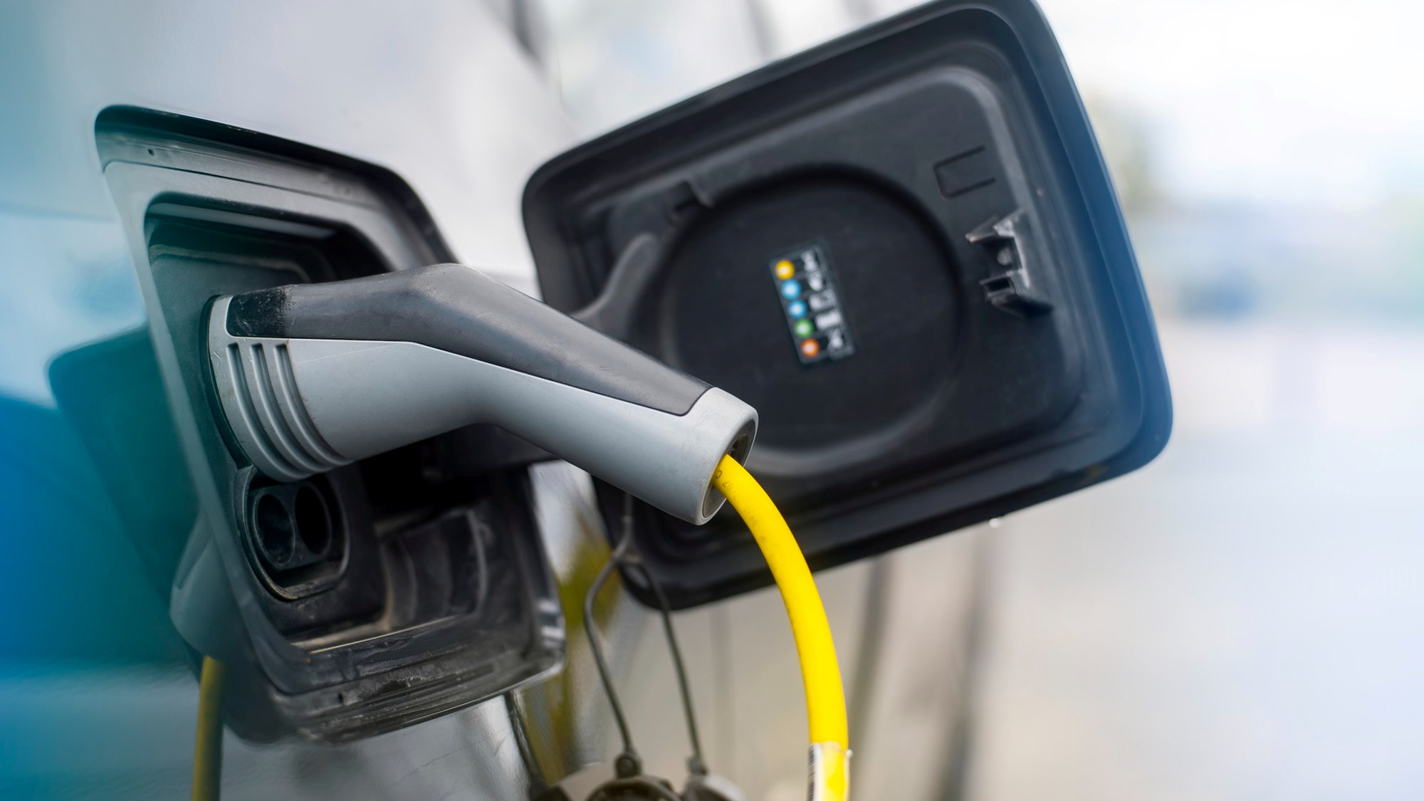 Elektromobilität - Intensiver Ausbau der Infrastruktur